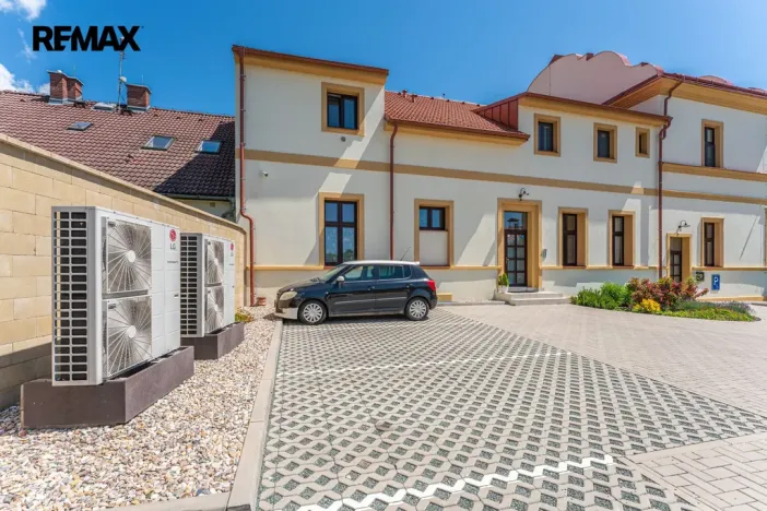 Prodej bytu 4+kk, Stěžery, Zámecká, 110 m2
