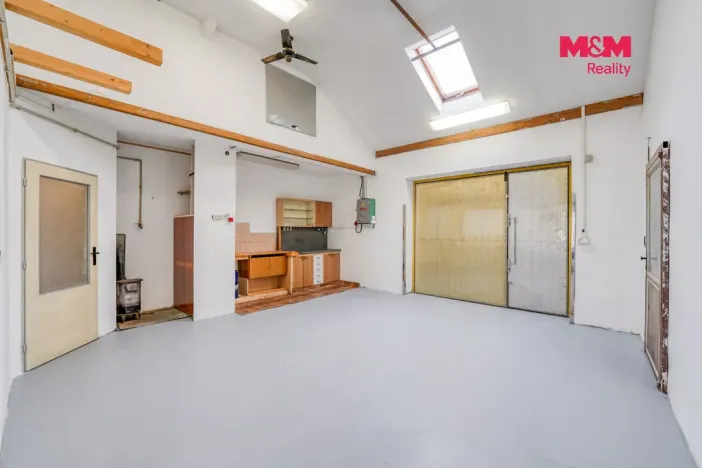 Pronájem garáže, Rokycany - Nové Město, Dělostřelců, 46 m2
