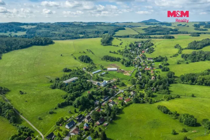 Prodej komerčního pozemku, Valkeřice, 58215 m2