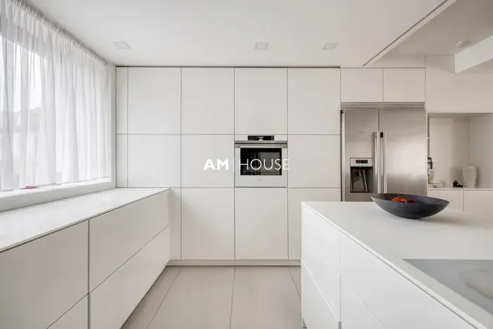 Pronájem rodinného domu, Praha - Suchdol, Návazná, 220 m2