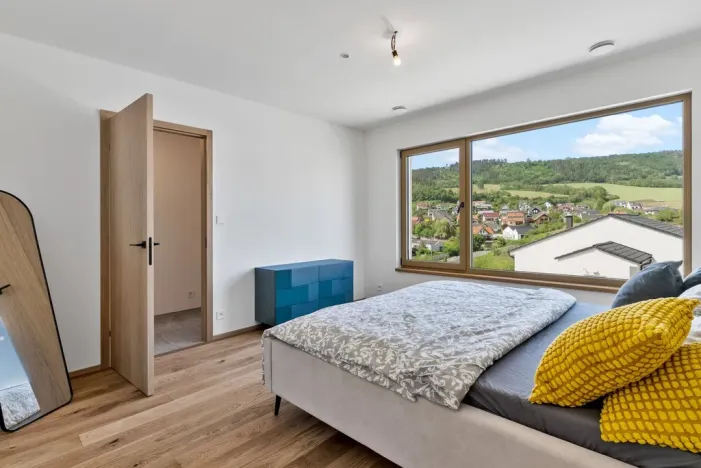 Prodej rodinného domu, Králův Dvůr, 180 m2