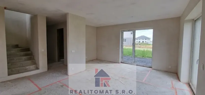 Prodej rodinného domu, Polerady, 190 m2