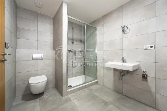 Pronájem bytu 2+kk, Kralupy nad Vltavou - Lobeček, J. Wolkera, 63 m2