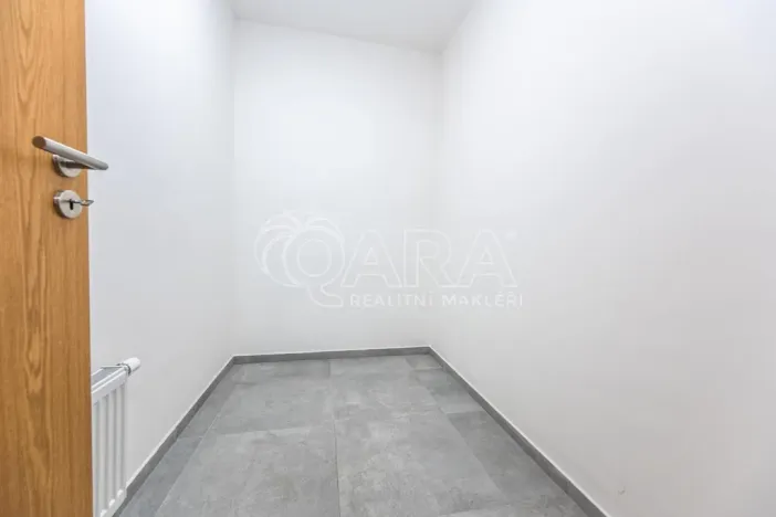 Pronájem bytu 2+kk, Kralupy nad Vltavou - Lobeček, J. Wolkera, 63 m2