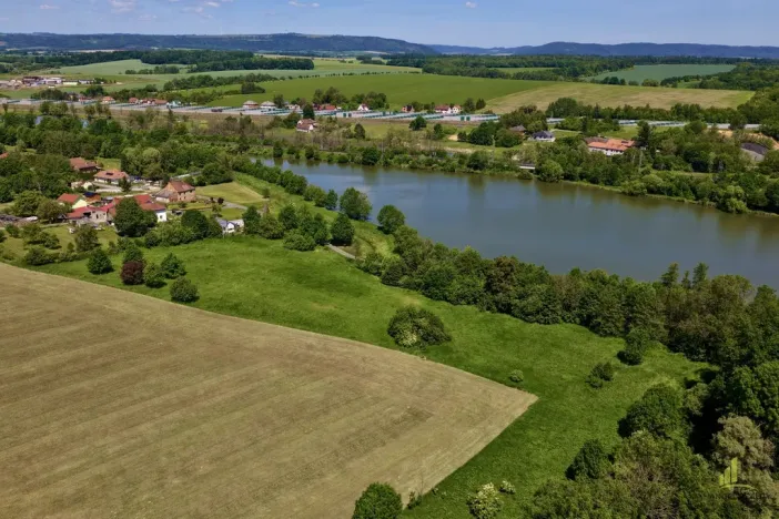 Prodej pozemku pro bydlení, Polom, 39934 m2