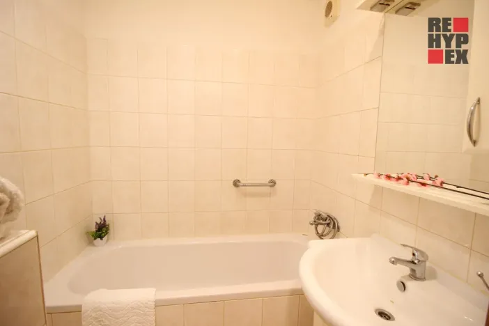 Prodej bytu 2+1, Praha - Záběhlice, Přesličková, 56 m2