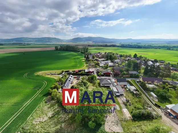 Prodej pozemku pro bydlení, Újezd, 1268 m2
