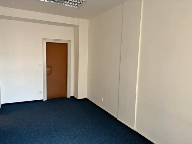 Pronájem kanceláře, Praha - Nové Město, Spálená, 17 m2