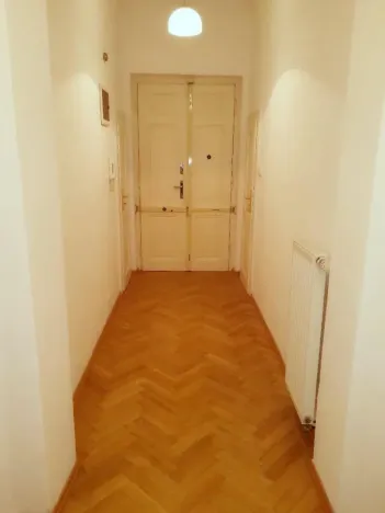 Pronájem bytu 2+1, Praha - Vršovice, Madridská, 72 m2