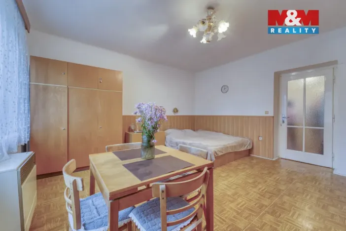Prodej bytu 1+kk, Plzeň - Lobzy, Rokycanská, 30 m2