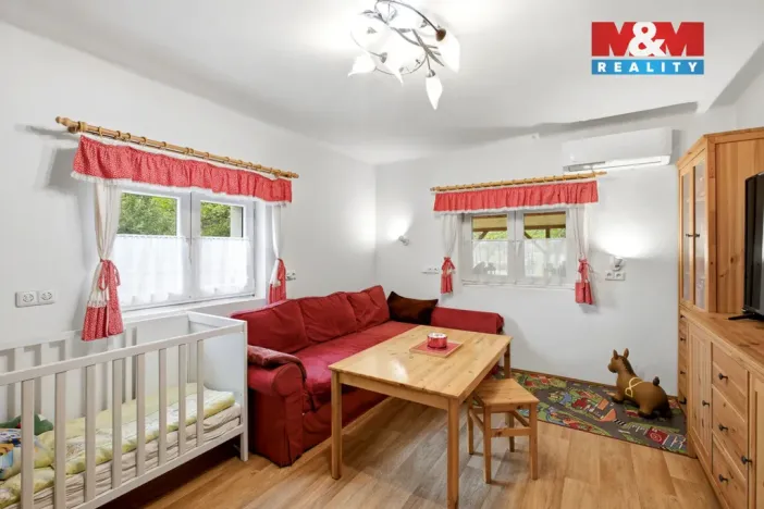 Prodej chaty, Nesvačily, 32 m2