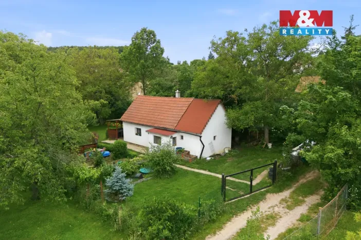 Prodej chaty, Nesvačily, 32 m2