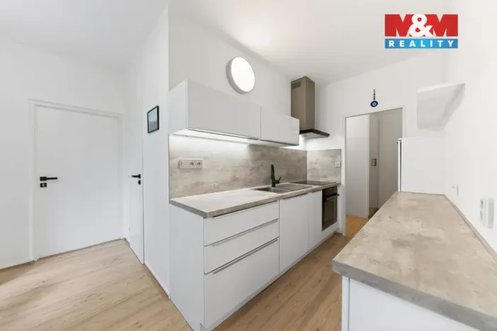 Prodej bytu 3+1, Zlín, 2. května, 70 m2
