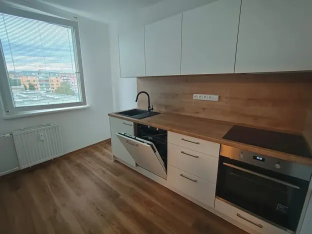 Pronájem bytu 2+1, Olomouc, tř. Svornosti, 44 m2