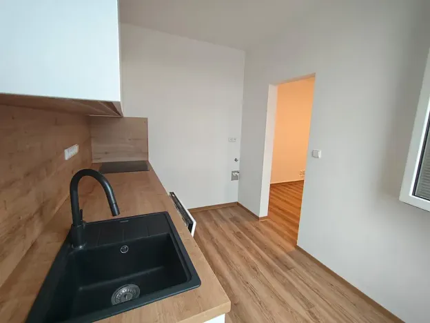 Pronájem bytu 2+1, Olomouc, tř. Svornosti, 44 m2
