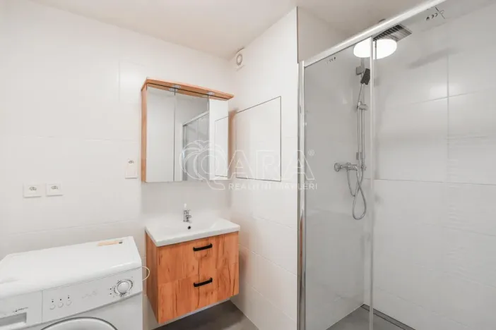 Pronájem bytu 3+1, Praha - Střížkov, Jablonecká, 68 m2