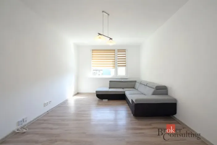 Pronájem bytu 2+1, Jablonec nad Nisou, Liberecká, 63 m2