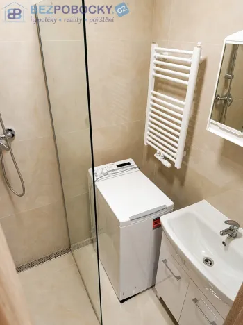 Pronájem bytu 2+1, Jihlava, Pavlovova, 58 m2