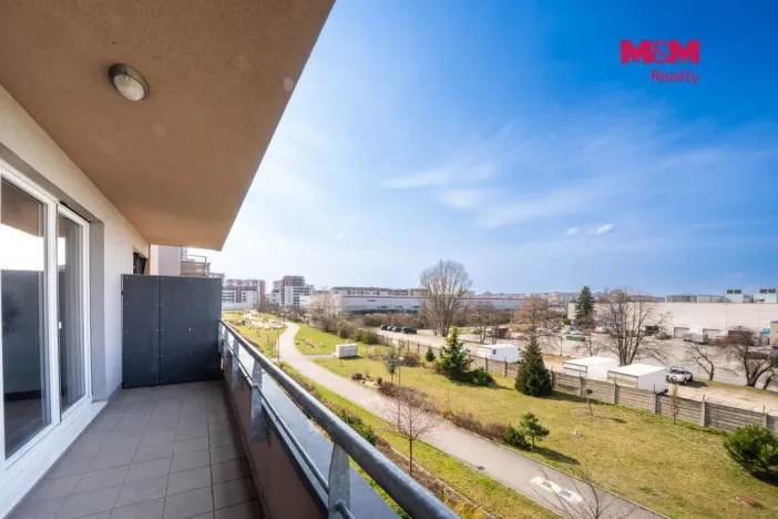 Pronájem bytu 2+kk, Praha - Letňany, Hlučkova, 60 m2