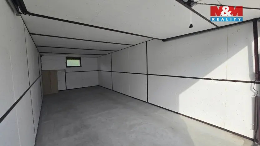 Prodej garáže, Chropyně, 21 m2