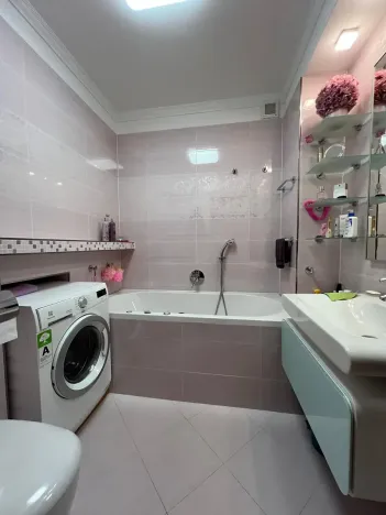 Prodej bytu 3+kk, Karlovy Vary, Sadová, 64 m2