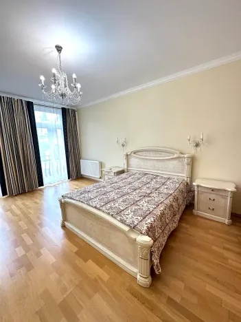 Prodej bytu 3+1, Karlovy Vary, Sadová, 112 m2