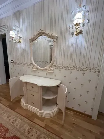 Prodej bytu 4+1, Karlovy Vary, Divadelní náměstí, 145 m2