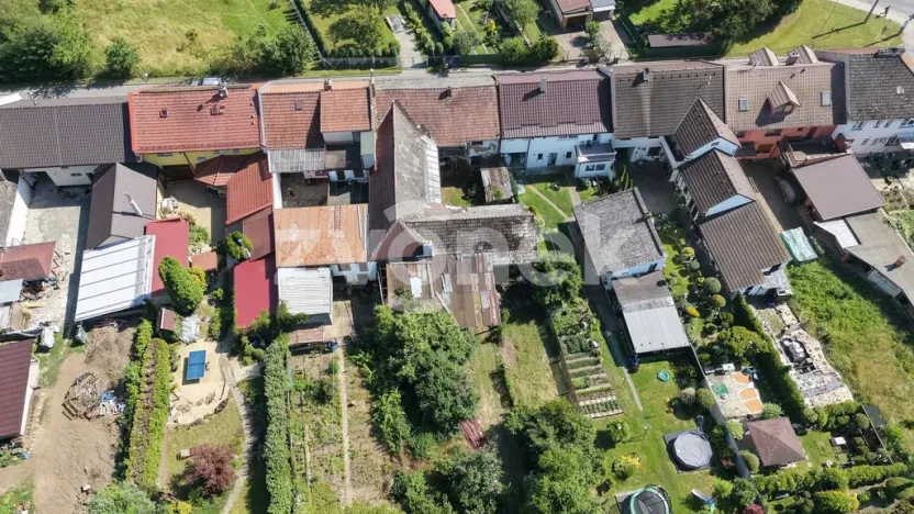 Prodej rodinného domu, Tečovice, 300 m2