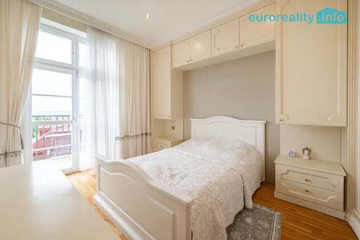 Prodej bytu 4+kk, Mariánské Lázně - Úšovice, Zeyerova, 116 m2