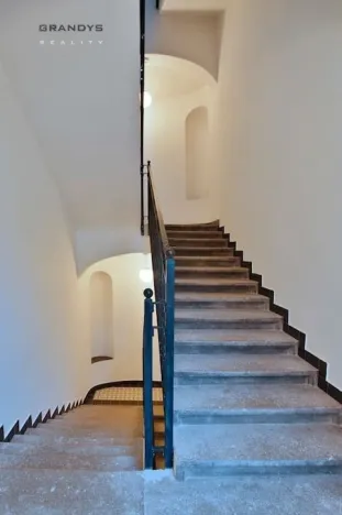 Pronájem bytu 2+kk, Praha - Bubeneč, U studánky, 40 m2