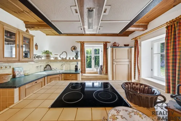 Prodej rodinného domu, Červená Voda, 309 m2