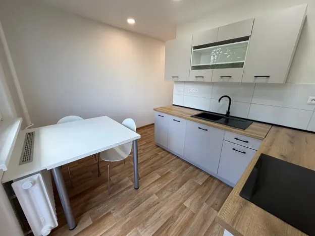 Pronájem bytu 2+1, Šumperk, Evaldova, 56 m2