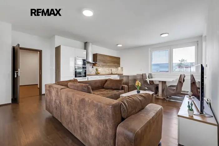 Prodej bytu 4+kk, Praha - Dolní Měcholupy, Kryšpínova, 107 m2
