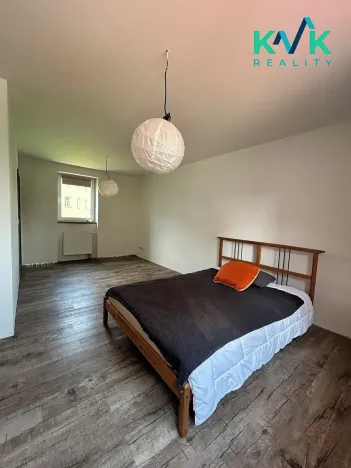 Pronájem rodinného domu, Karlovy Vary, Česká, 180 m2