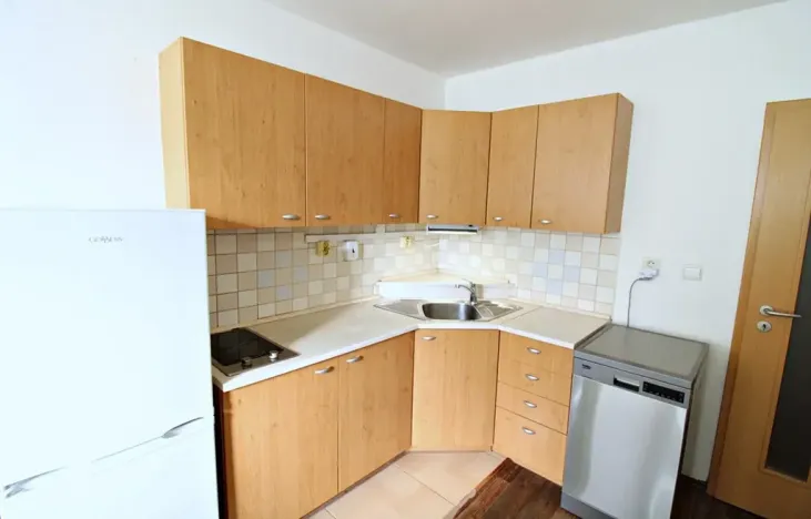 Pronájem bytu 2+kk, Praha - Černý Most, Bryksova, 39 m2