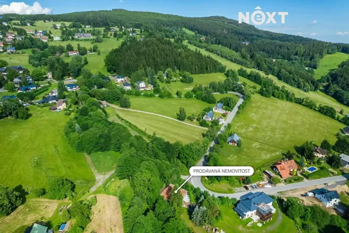 Prodej komerční nemovitosti, Benecko, 750 m2