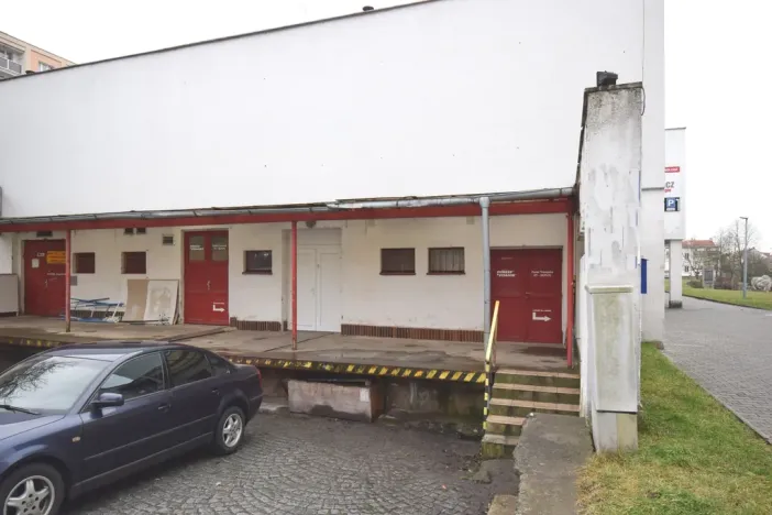 Pronájem skladu, Plzeň - Lobzy, Sousedská, 300 m2