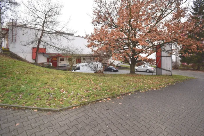 Pronájem skladu, Plzeň - Lobzy, Sousedská, 300 m2