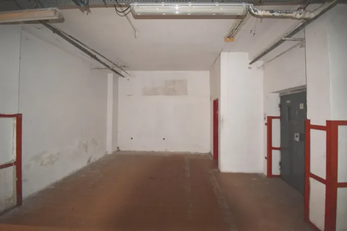 Pronájem skladu, Plzeň - Lobzy, Sousedská, 300 m2