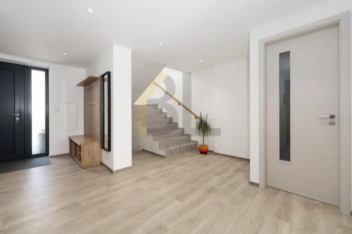 Prodej rodinného domu, Hodonín, Zahradní, 160 m2