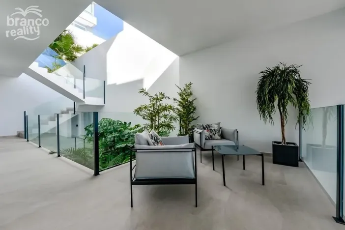 Prodej rodinného domu, Finestrat, Alicante, Španělsko, 998 m2