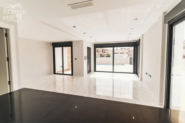 Prodej rodinného domu, Orihuela Costa, Alicante, Španělsko, 121 m2