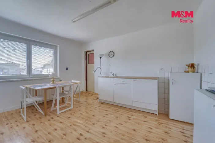Prodej rodinného domu, Kařez, 203 m2