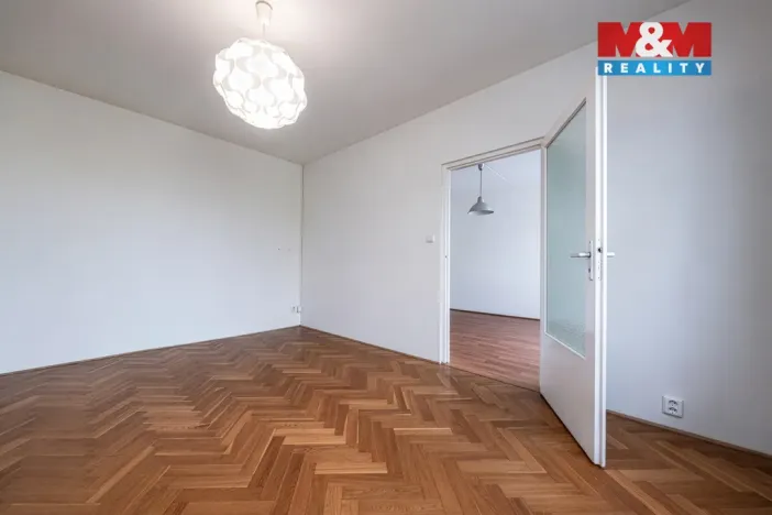 Prodej bytu 1+1, Karlovy Vary, Chomutovská, 35 m2