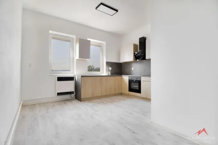 Prodej bytu 2+kk, Děčín - Děčín VI-Letná, Novoměstská, 41 m2