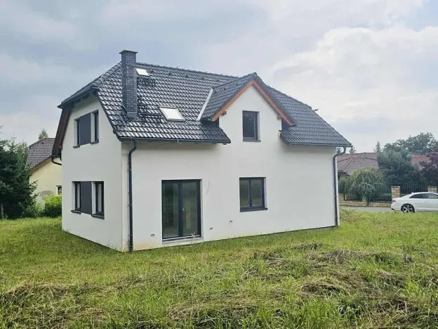 Pronájem rodinného domu, Pětihosty, 183 m2