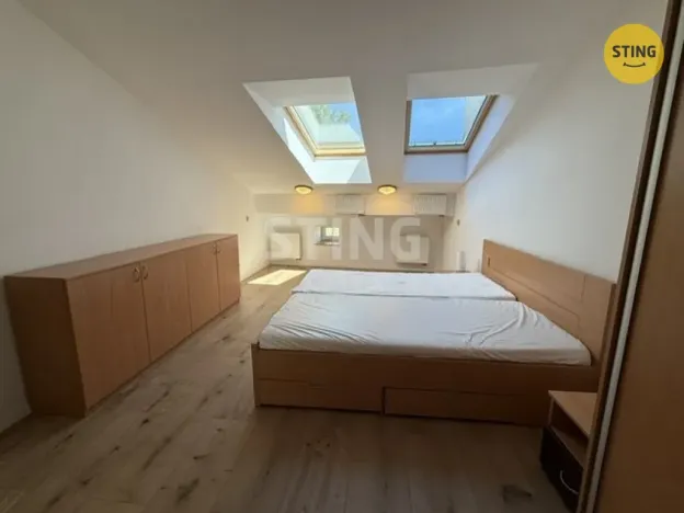 Pronájem bytu 2+kk, Frýdek-Místek, Radniční, 57 m2