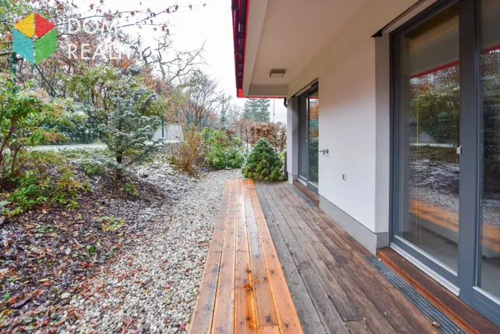 Pronájem bytu 1+kk, Praha, Dolnocholupická, 37 m2