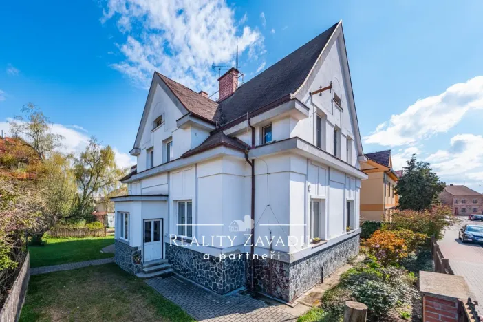 Prodej vícegeneračního domu, Chlumec nad Cidlinou, Máchova, 216 m2