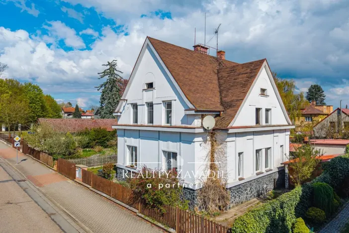 Prodej vícegeneračního domu, Chlumec nad Cidlinou, Máchova, 216 m2